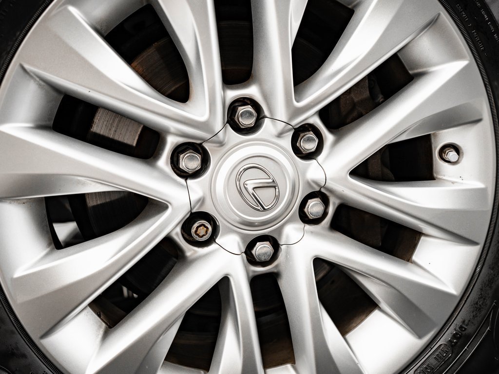 Used 2017 Lexus GX 460 Premium image 8