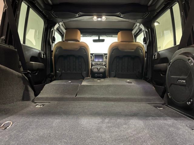 Used 2023 Jeep Wrangler Unlimited Rubicon image 36
