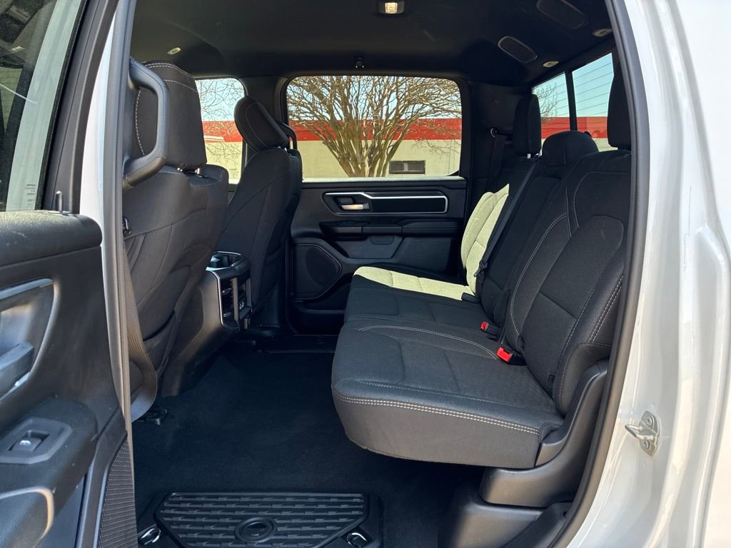Used 2025 RAM 1500 Big Horn AWD/4WD image 23