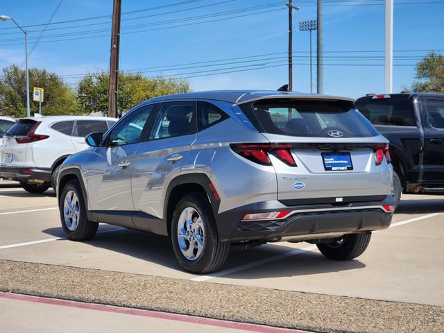 Certified 2024 Hyundai Tucson SE image 4