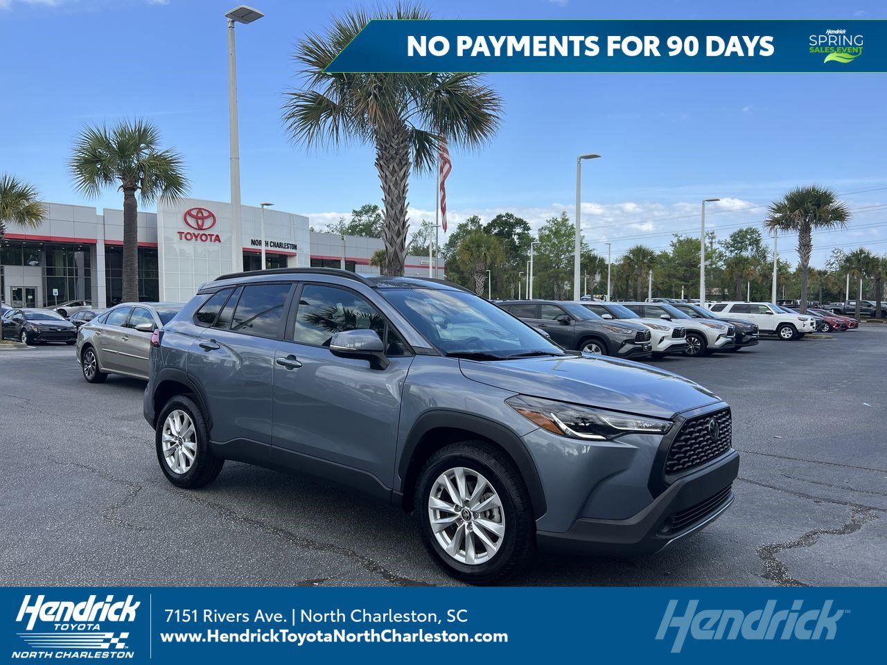 Used 2023 Toyota Corolla Cross LE image 1