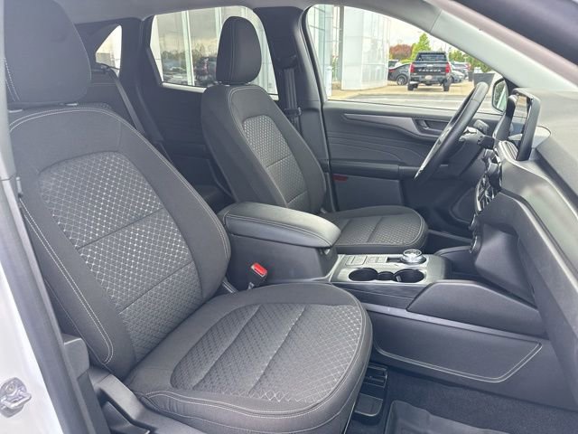 Used 2023 Ford Escape Active AWD/4WD image 27