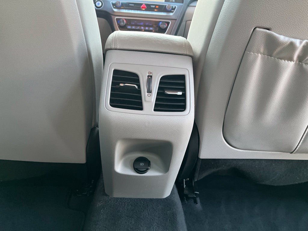 Used 2019 Hyundai Sonata SEL w/ Tech Package 02 FWD image 15