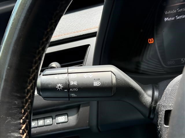Used 2020 Lexus UX 200 w/ Premium Package FWD image 21