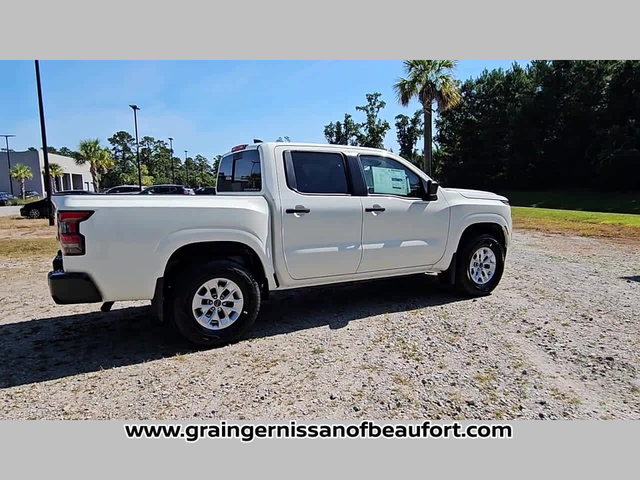 New 2026 Nissan Frontier S image 36