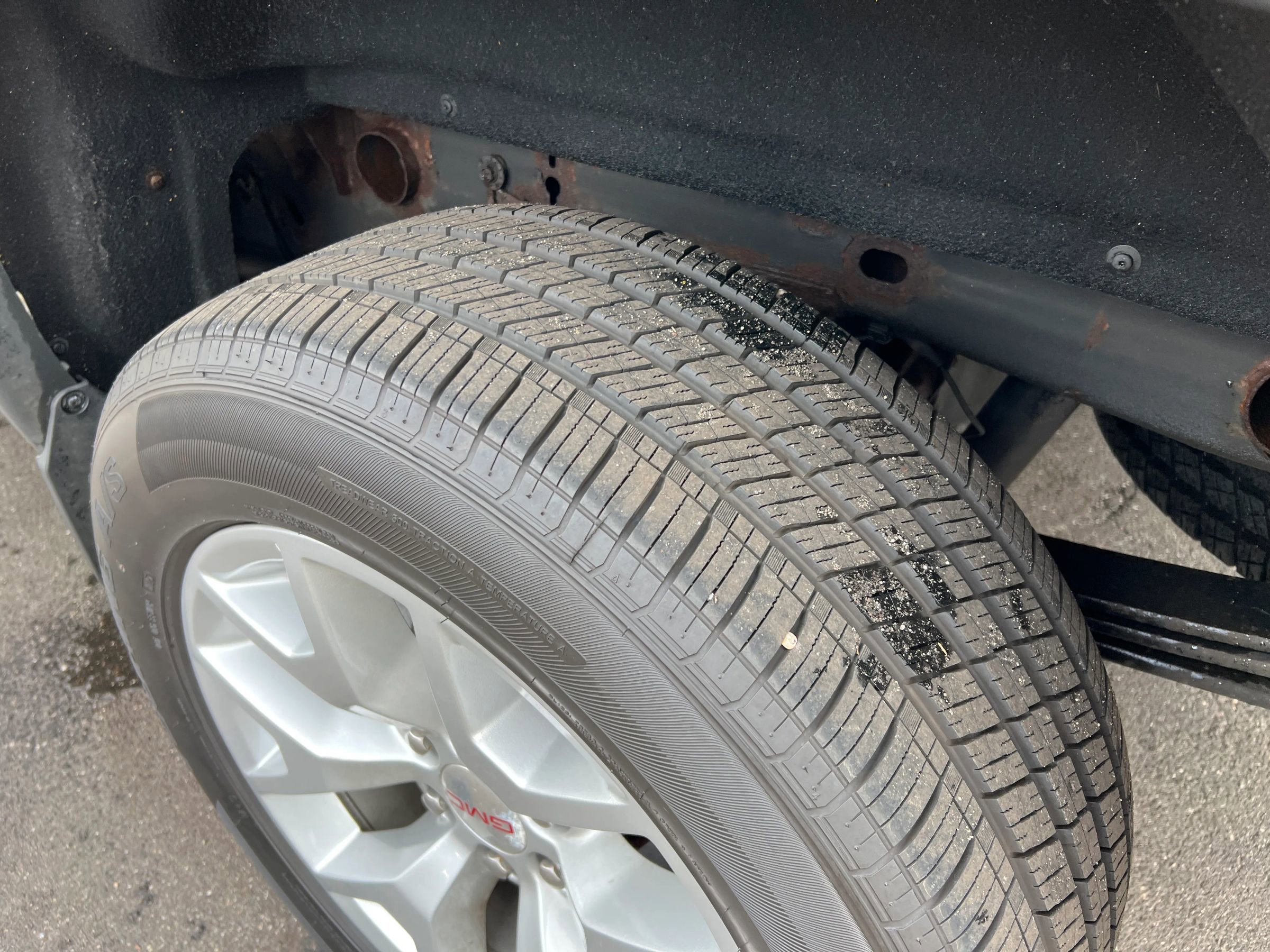 Used 2015 GMC Sierra 1500 SLT w/ SLT Crew Cab Value Package image 19