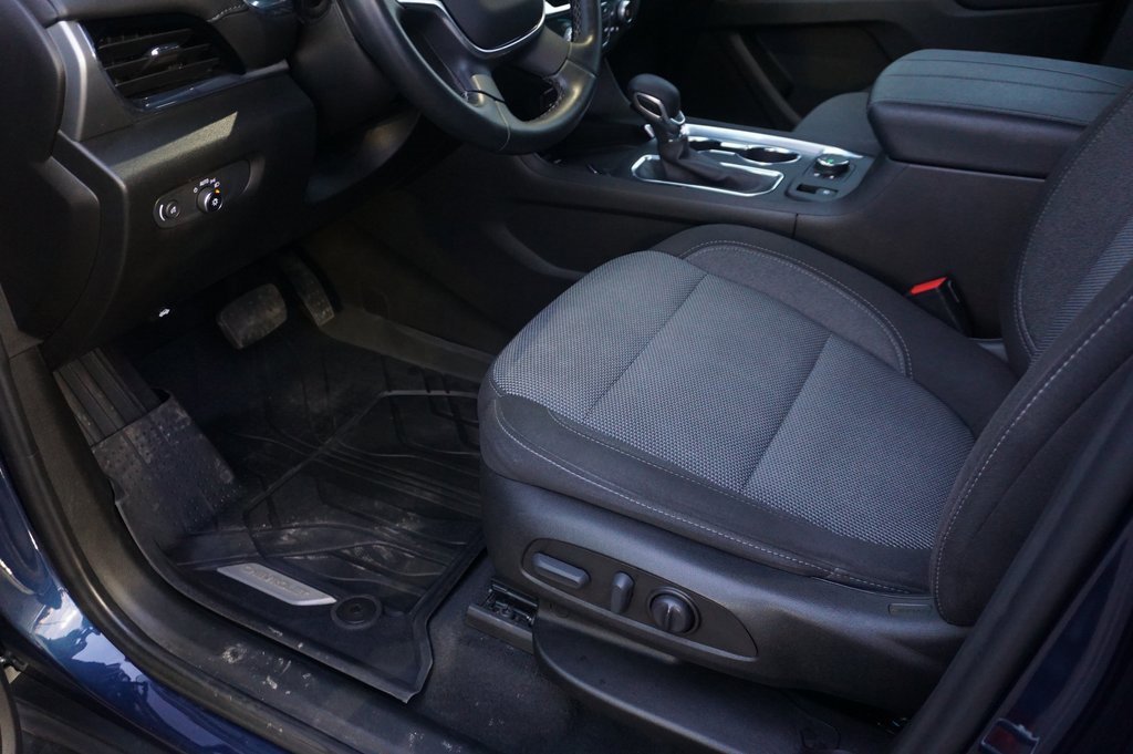 Certified 2023 Chevrolet Traverse LT image 25