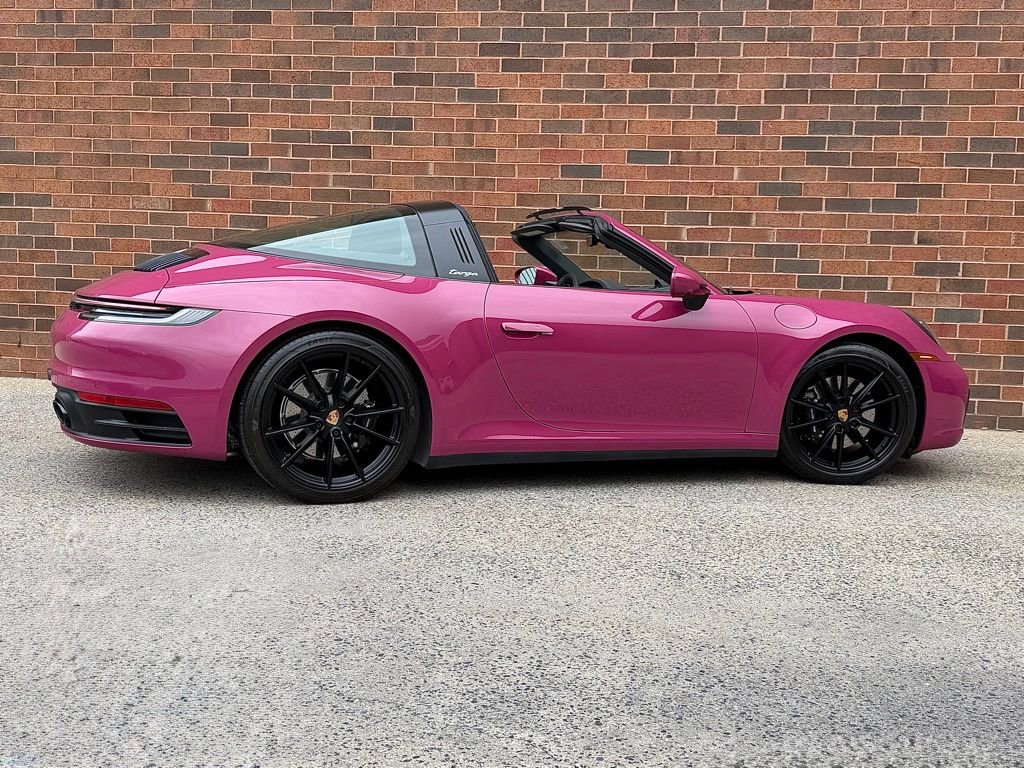 Certified 2024 Porsche 911 Targa 4S w/ Premium Package image 7