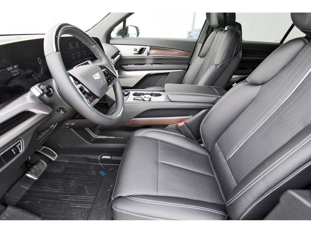 New 2026 Cadillac Vistiq Premium Luxury AWD/4WD image 6
