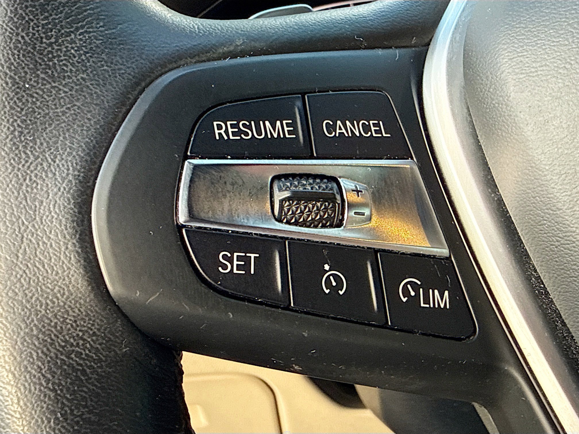 Used 2021 BMW 430i Coupe w/ Premium Package image 36