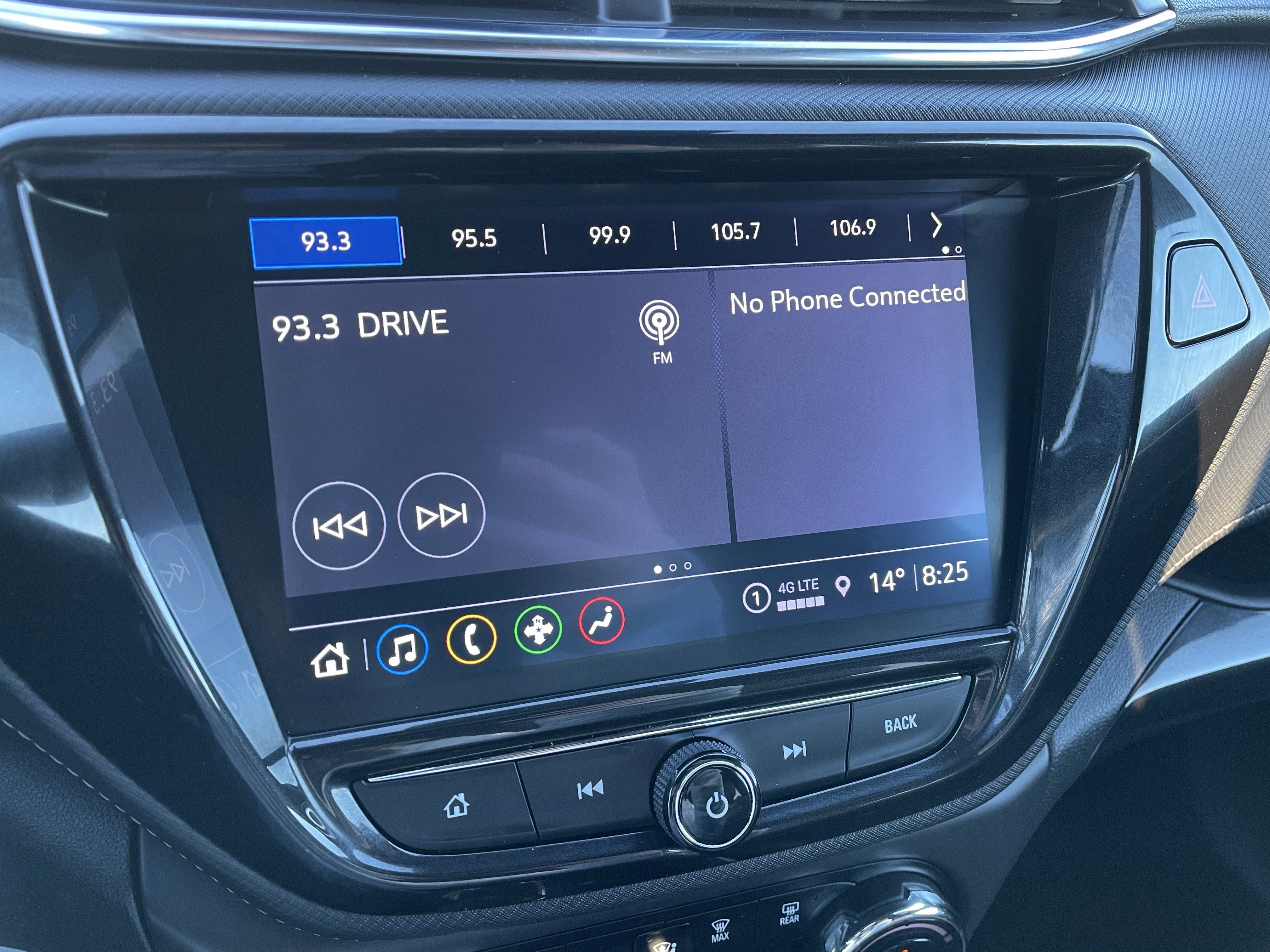 Used 2022 Chevrolet TrailBlazer ACTIV w/ Sun and Liftgate Package image 32