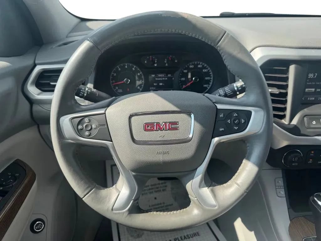 Used 2017 GMC Acadia SLE FWD image 23