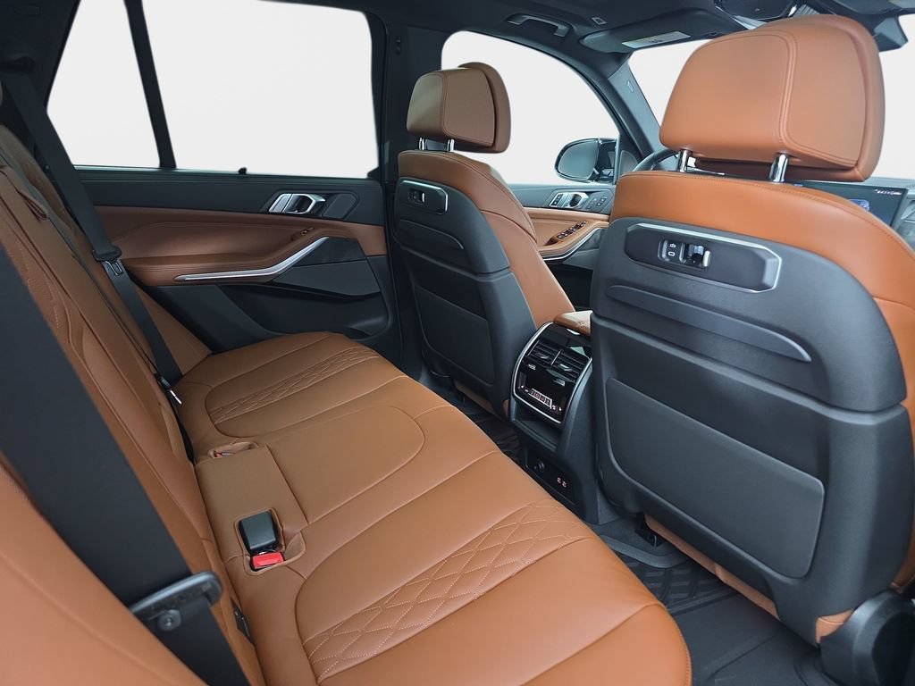 New 2026 BMW X5 M60i AWD/4WD image 11