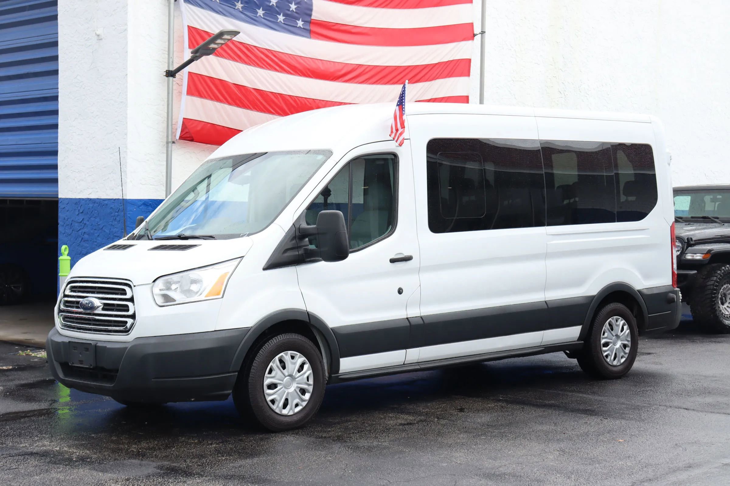 Used 2016 Ford Transit 350 XLT