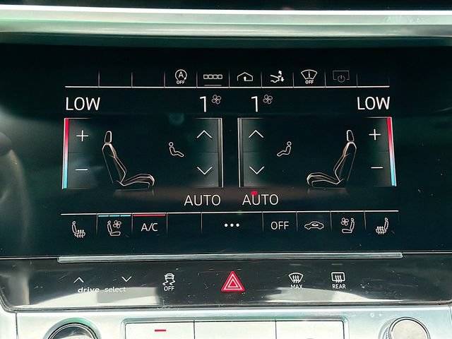 Used 2022 Audi A7 3.0T Prestige w/ Luxury Package AWD/4WD image 32