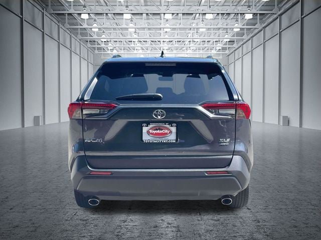 Certified 2025 Toyota RAV4 XLE AWD/4WD image 9
