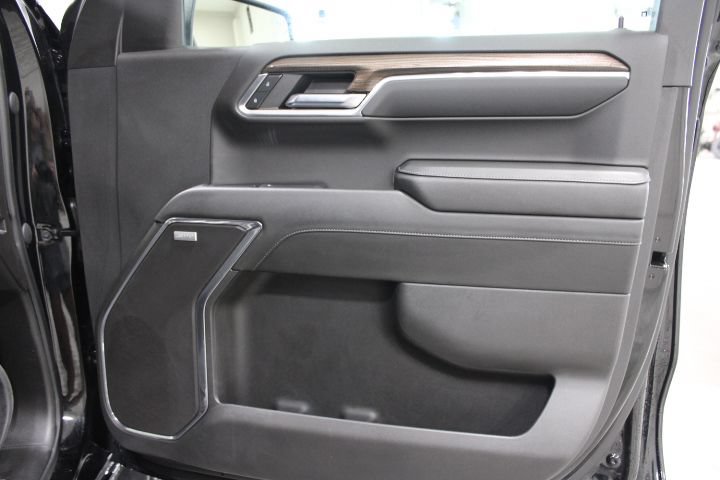 Used 2024 Chevrolet Silverado 1500 RST AWD/4WD image 24