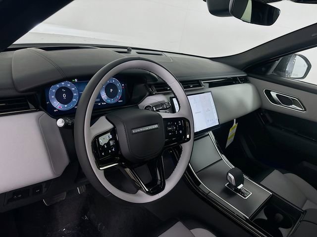Used 2026 Land Rover Range Rover Velar Dynamic SE AWD/4WD image 9