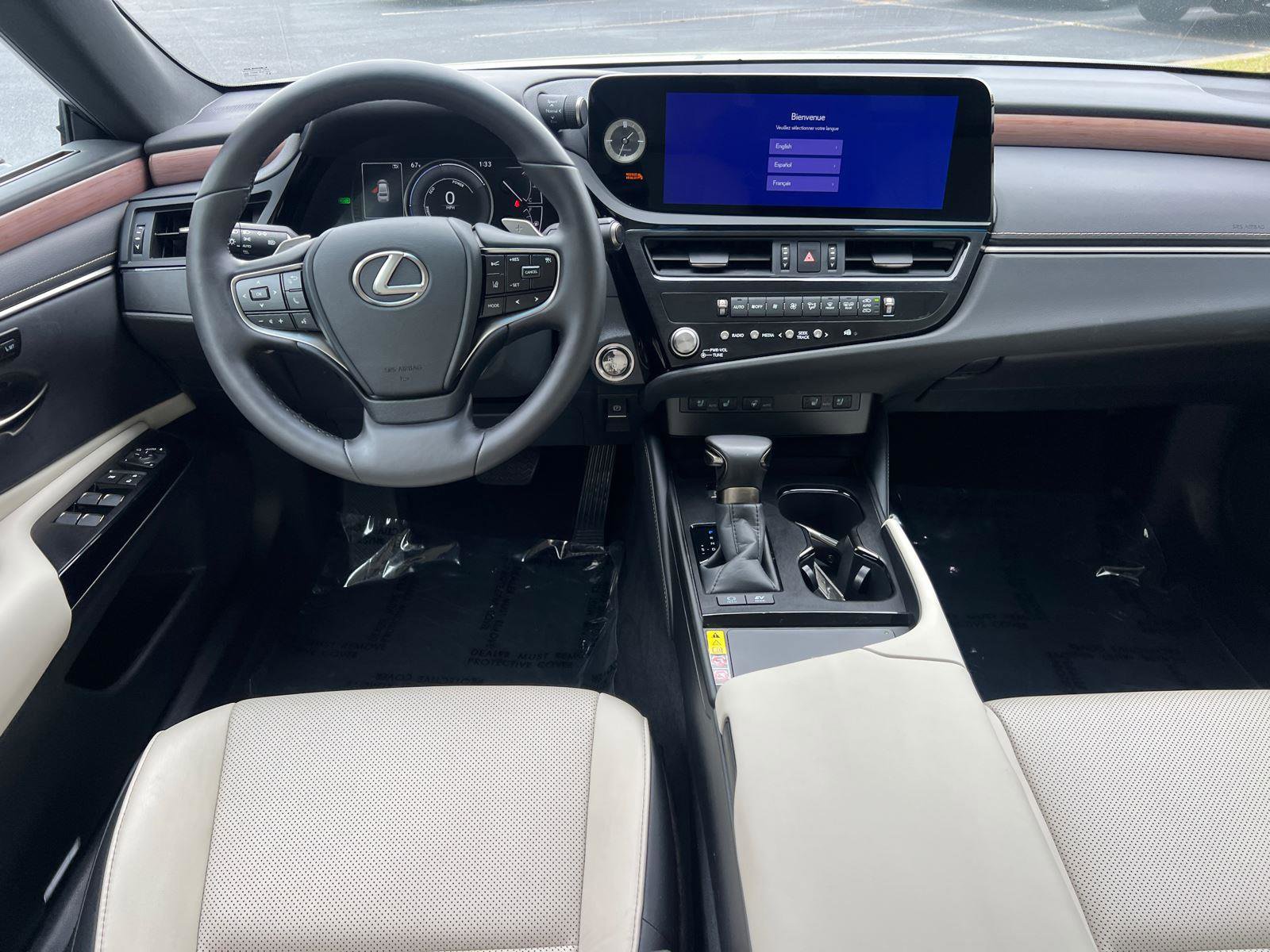 Certified 2025 Lexus ES 300h w/ Premium Package image 25