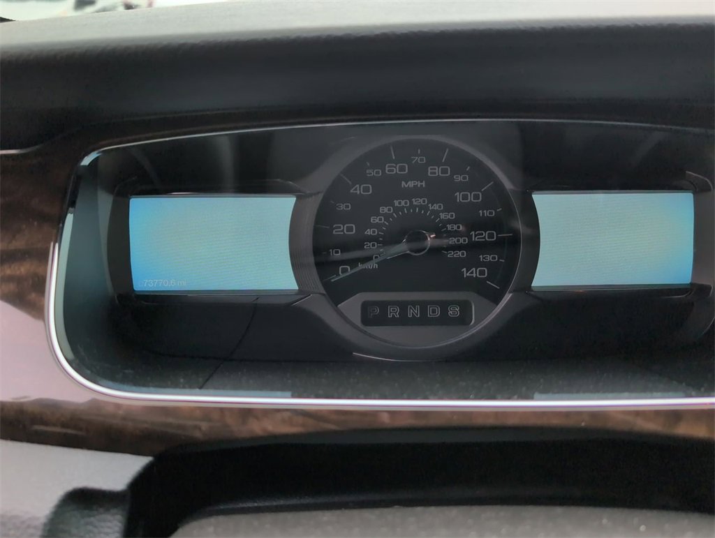 Used 2019 Ford Taurus Limited image 8