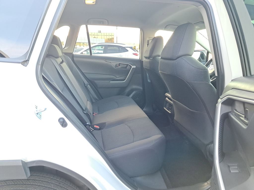 Used 2025 Toyota RAV4 LE image 15