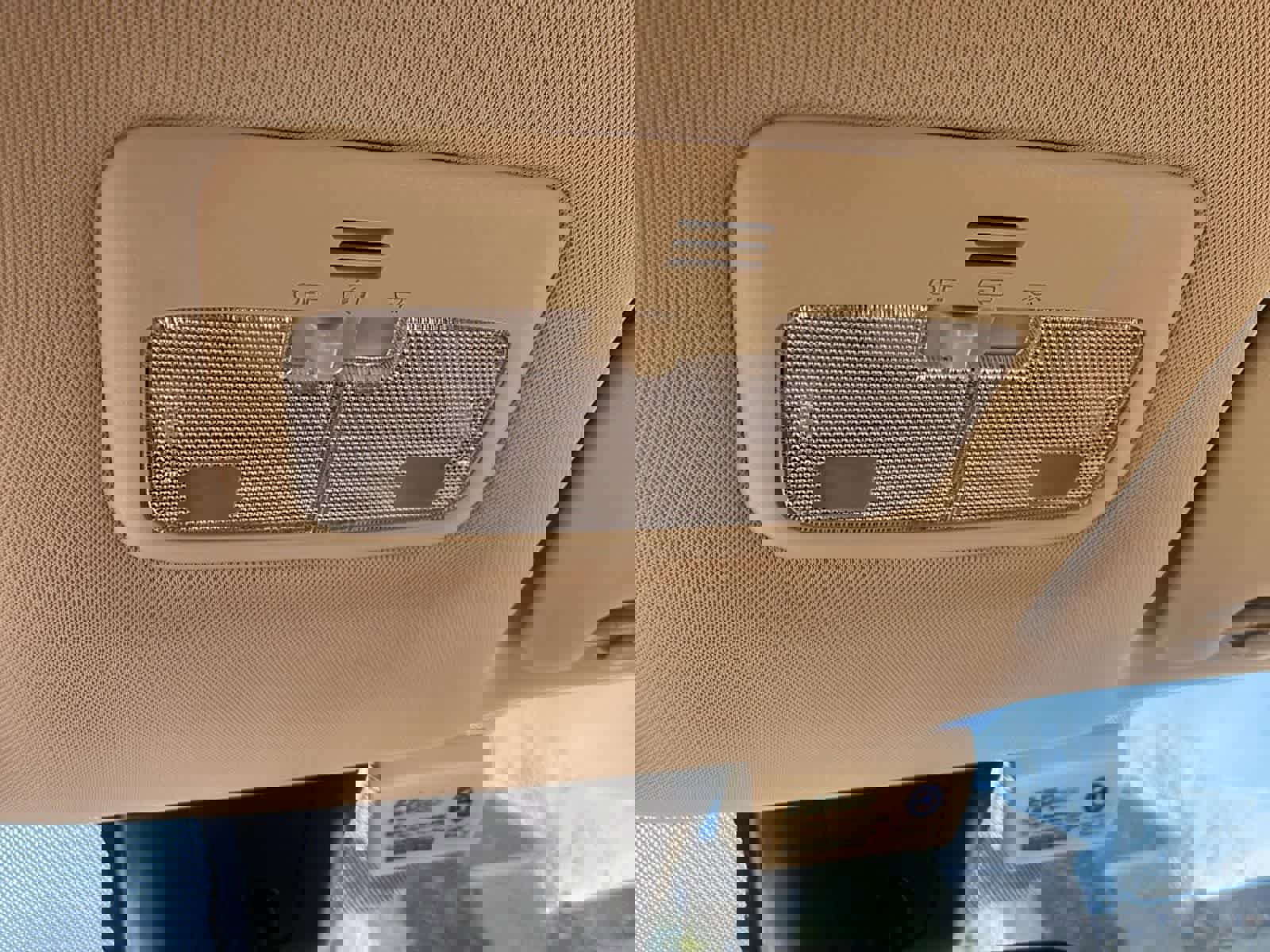 Used 2017 Toyota Corolla LE w/ Carpet Mat Package (TMS) FWD image 21