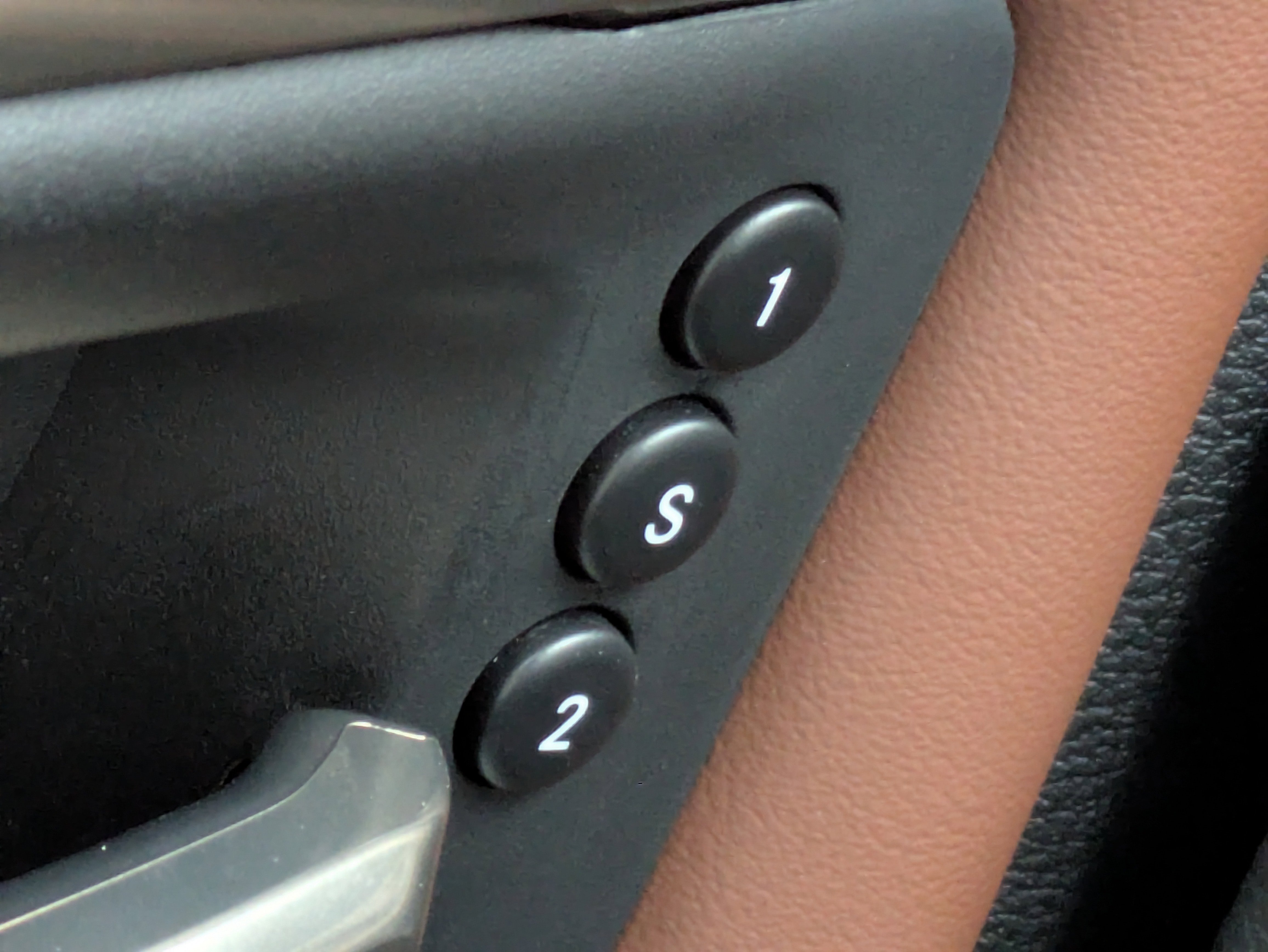 Used 2022 RAM 2500 Limited image 23