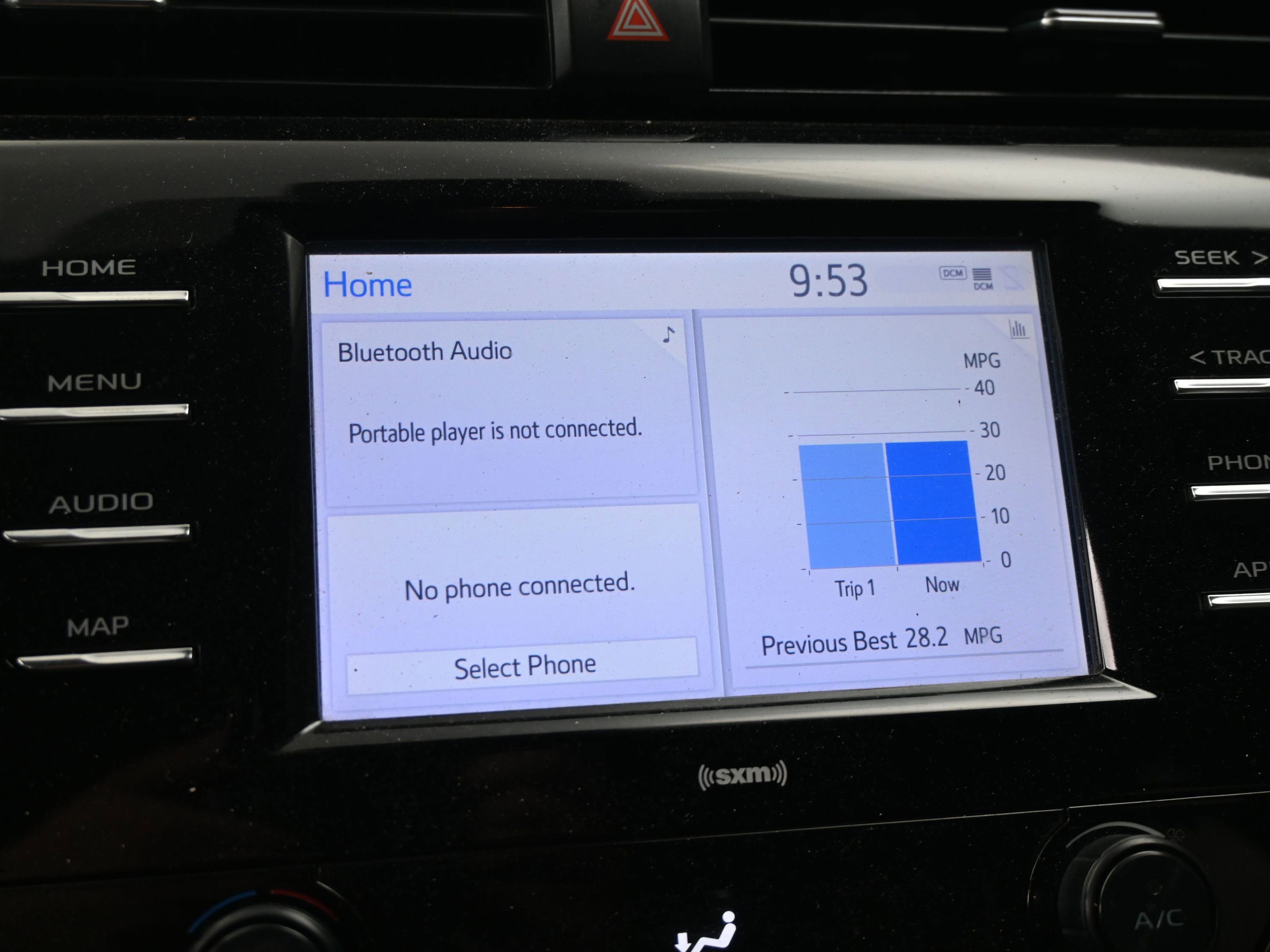 Used 2020 Toyota Camry SE image 12