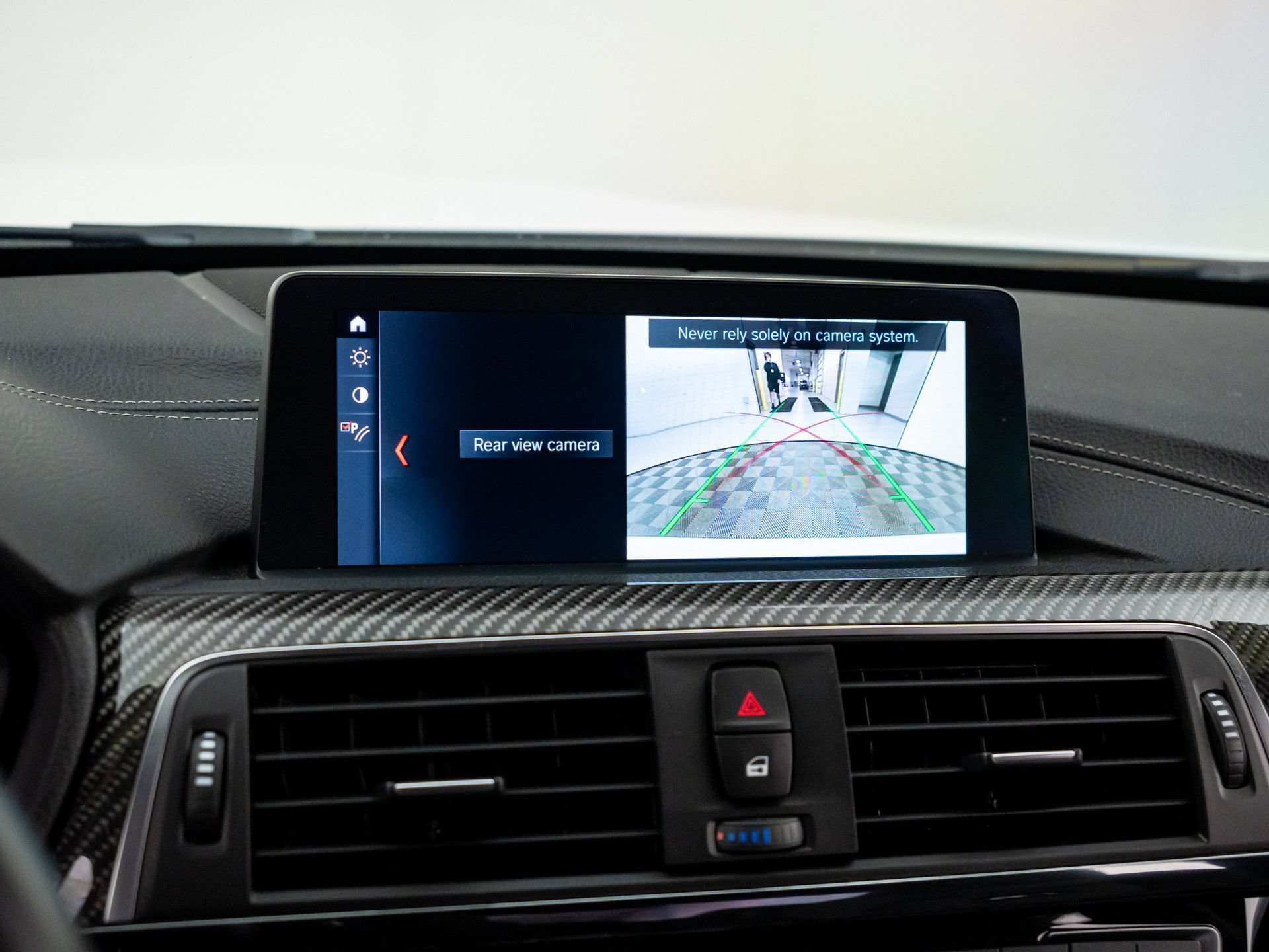Used 2018 BMW M3 RWD image 29