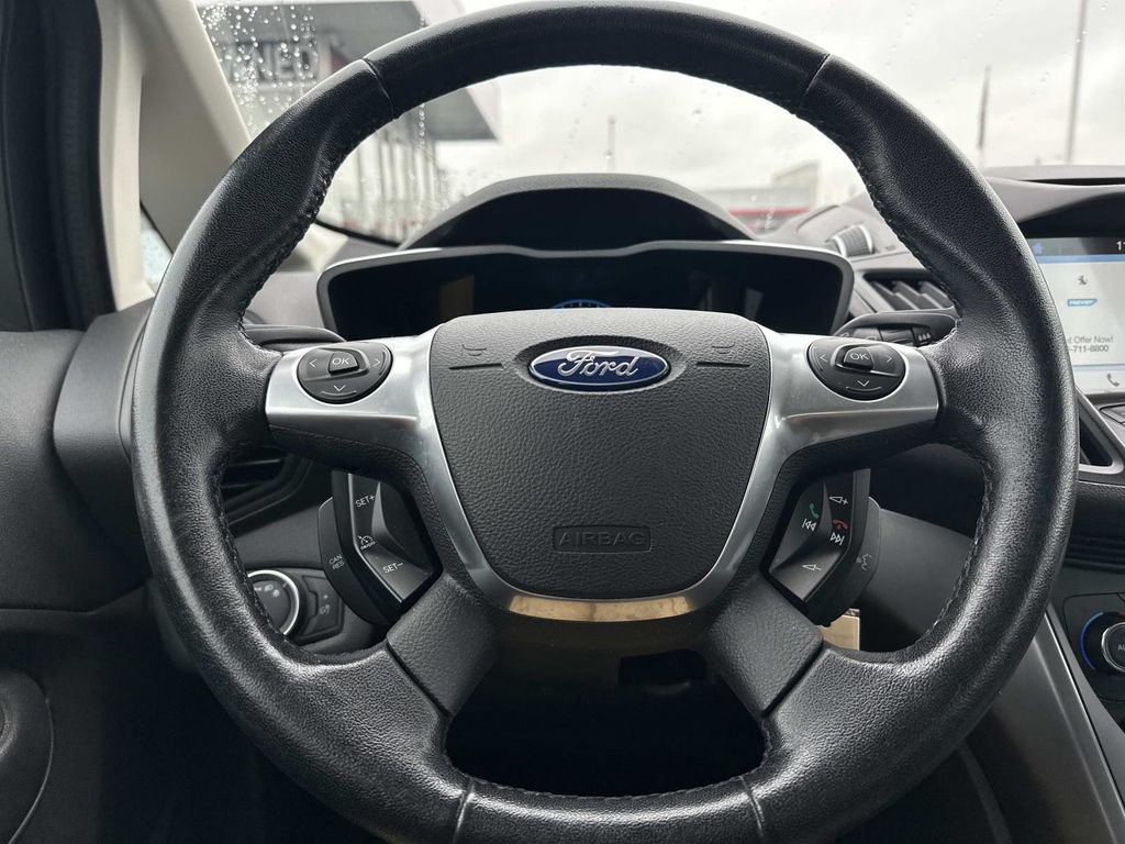 Used 2017 Ford C-MAX Energi SE w/ Equipment Group 401A FWD image 20