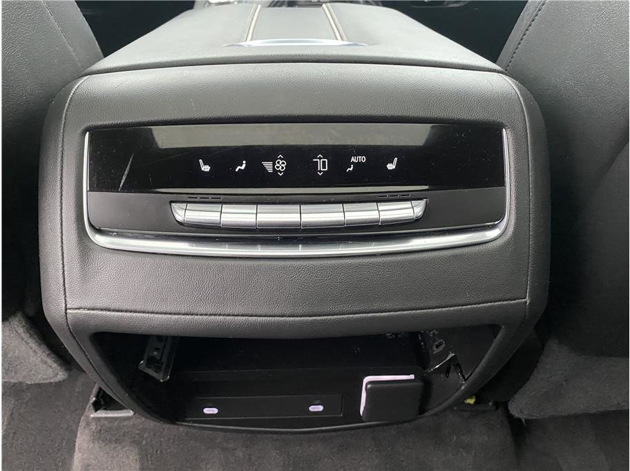 Used 2022 Cadillac Escalade Sport w/ Touring Package image 21