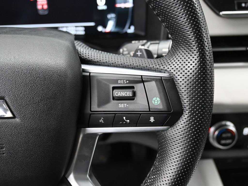 Used 2023 Mitsubishi Outlander SEL image 20