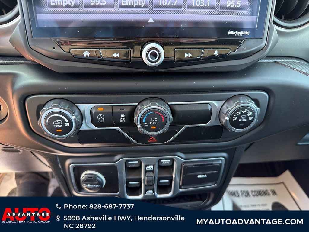 Used 2018 Jeep Wrangler Unlimited Sport S AWD/4WD image 15