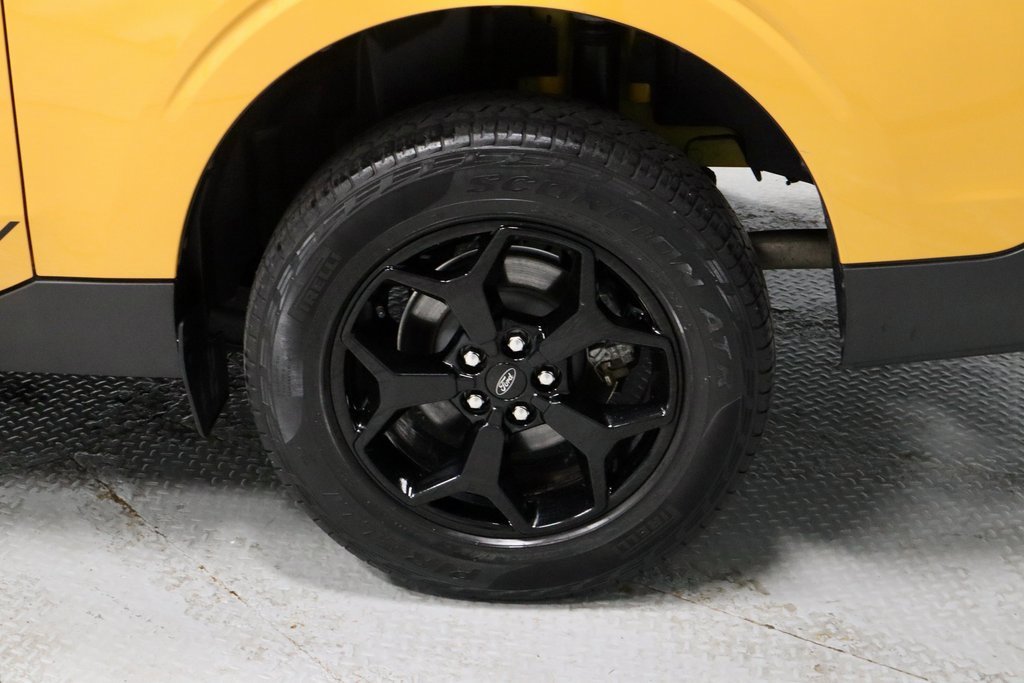 Certified 2022 Ford Maverick Lariat w/ Lariat Luxury Package image 19