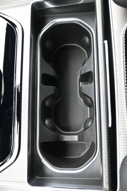 New 2026 Jeep Grand Wagoneer L Summit AWD/4WD image 16