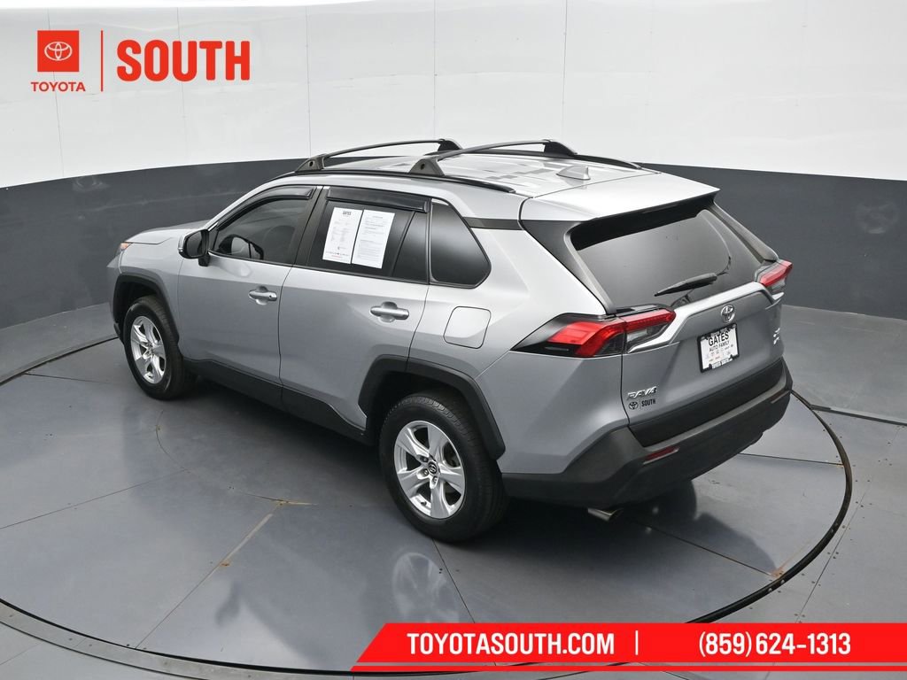 Used 2019 Toyota RAV4 XLE w/ Carpet Mat Package AWD/4WD image 50