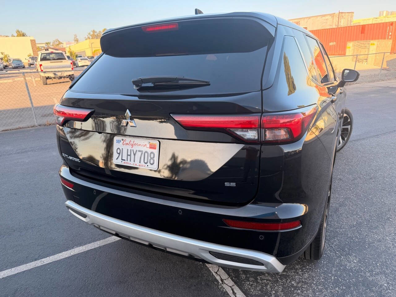 Used 2022 Mitsubishi Outlander SE FWD image 17