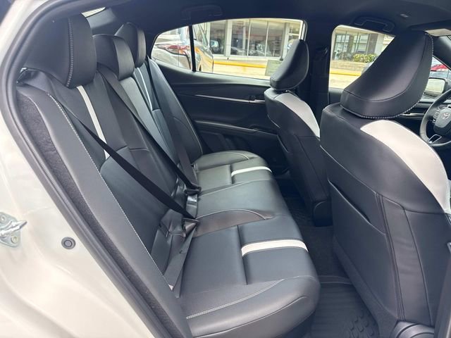 New 2026 Toyota Camry Hybrid w/ Convenience Package FWD image 12