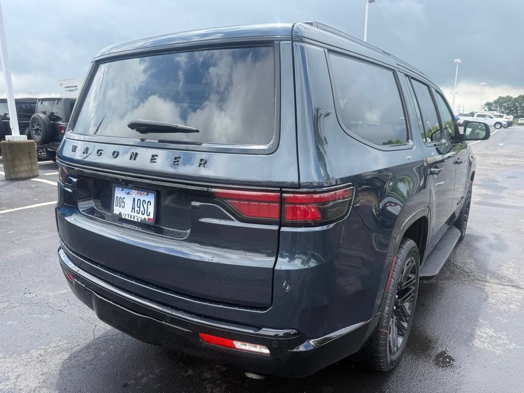 Certified 2024 Jeep Wagoneer Series II AWD/4WD image 4