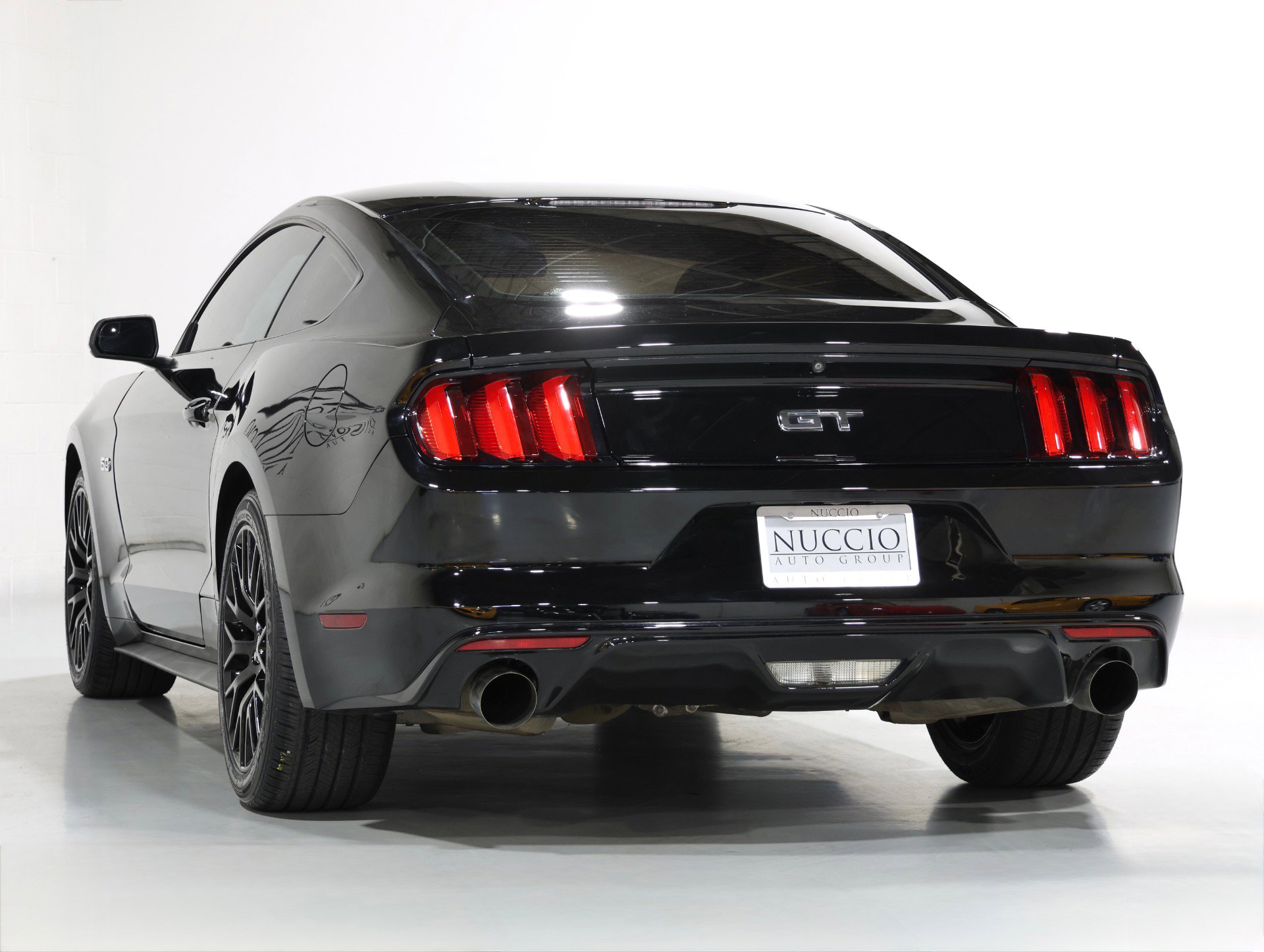 Used 2016 Ford Mustang GT w/ GT Performance Package RWD image 51