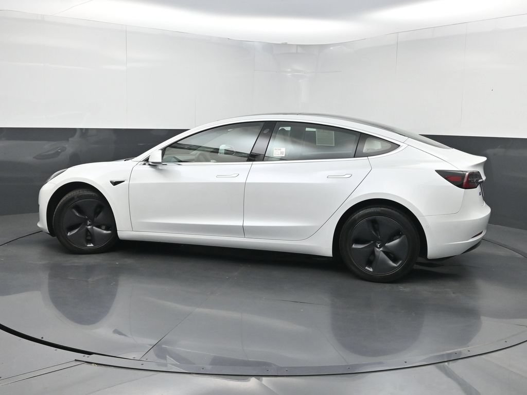 Used 2020 Tesla Model 3 Standard Range Plus RWD image 40