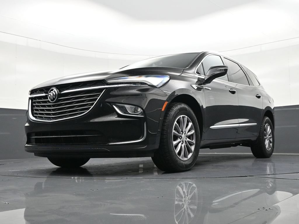 Used 2022 Buick Enclave Essence image 24