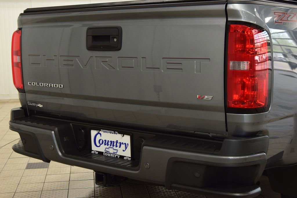 Used 2021 Chevrolet Colorado Z71 w/ Safety Package AWD/4WD image 22