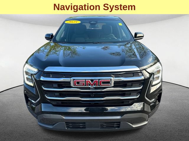 Used 2025 GMC Terrain Elevation AWD/4WD image 4