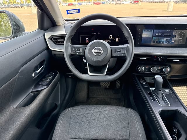 Certified 2025 Nissan Kicks SV AWD/4WD image 14