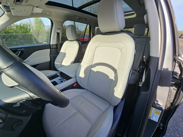 Used 2025 Lincoln Aviator Reserve w/ Illumination Package AWD/4WD image 22