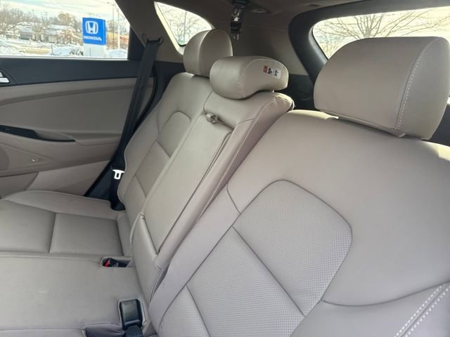 Used 2019 Hyundai Tucson Ultimate w/ Cargo Package image 20