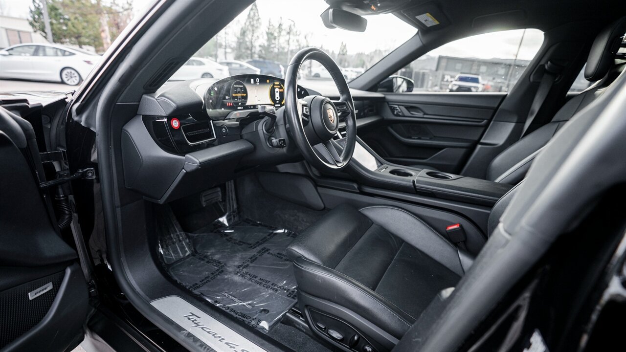 Used 2021 Porsche Taycan 4S AWD/4WD image 18