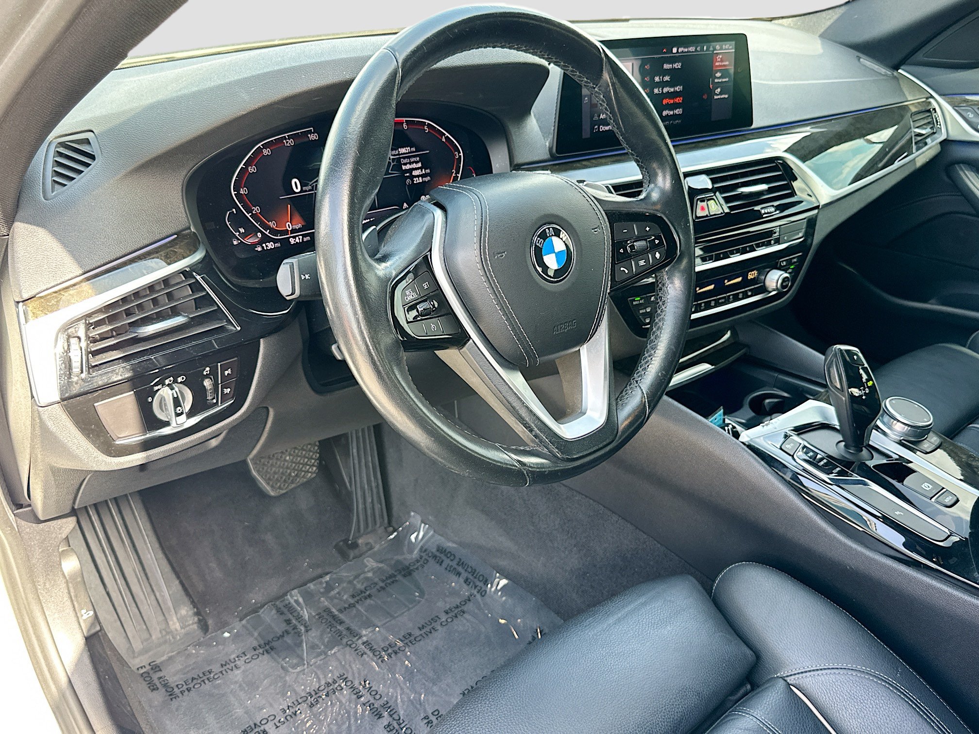 Used 2020 BMW 530i w/ Convenience Package RWD image 9