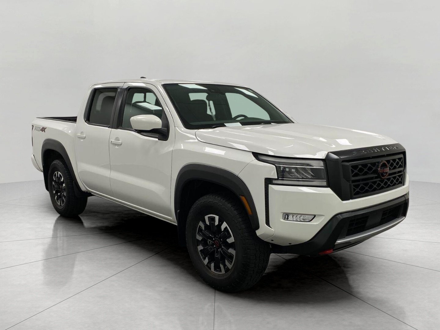 Certified 2023 Nissan Frontier PRO-4X w/ Pro Convenience Package AWD/4WD image 1